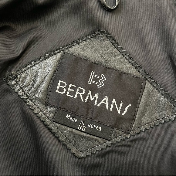 Vintage Bermans Men's Black Leather Motorcycle Jacket - Picture 6 of 10